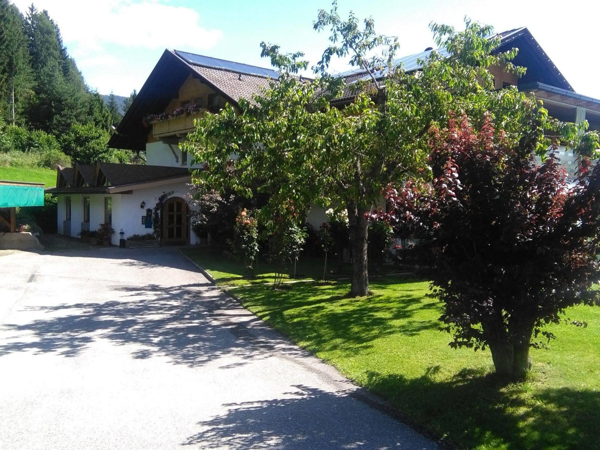Hotel Fn & Company Meransen Exterior foto