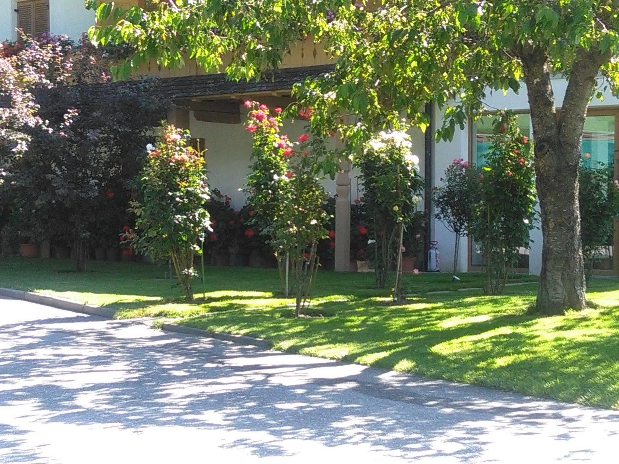 Hotel Fn & Company Meransen Exterior foto